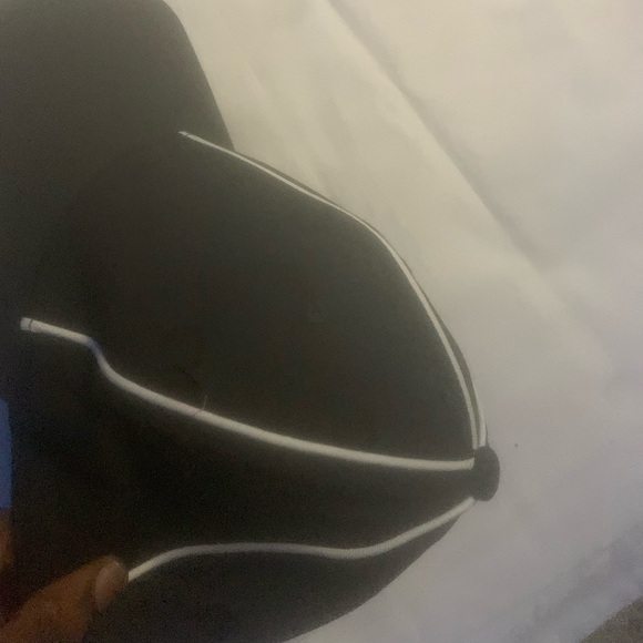 Striped referee hat - Picture 3 of 5